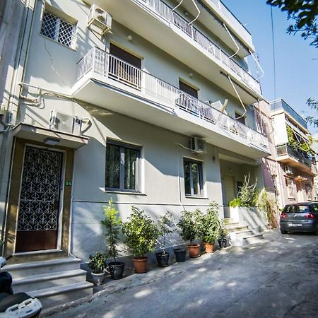 D16 Athens Apartment - 5' Mins To Petralona Metro Buitenkant foto